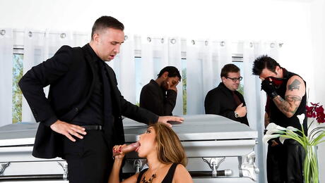 Excellent japanese milf Akira Lane sucking hot cock and takes a cumshot on face 